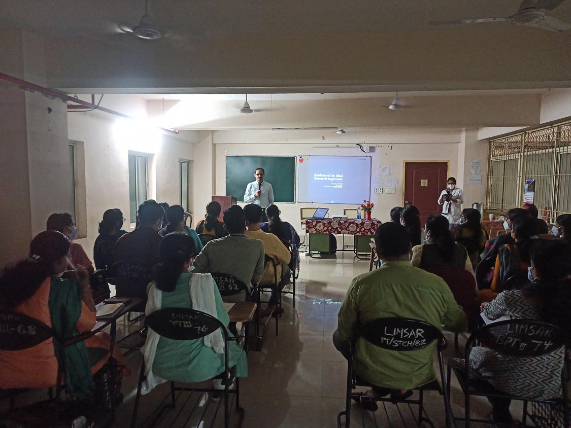 Research Methodology Training for the teaching faculty of LIMSAR, Angamaly